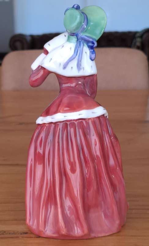 Royal Doulton Figurine - Christmas Morn HN1992
