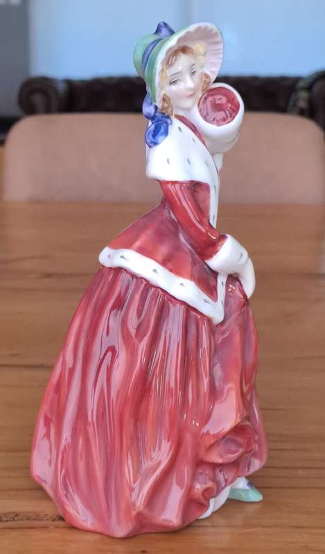 Royal Doulton Figurine - Christmas Morn HN1992