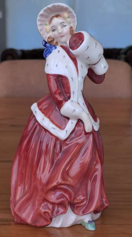 Royal Doulton Figurine - Christmas Morn HN1992