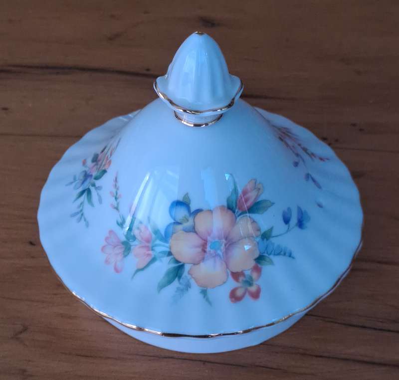 Royal Albert Large Teapot - Constance (PRICE REDUCED)