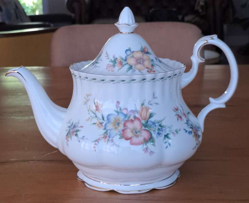 Royal Albert Large Teapot - Constance (PRICE REDUCED)