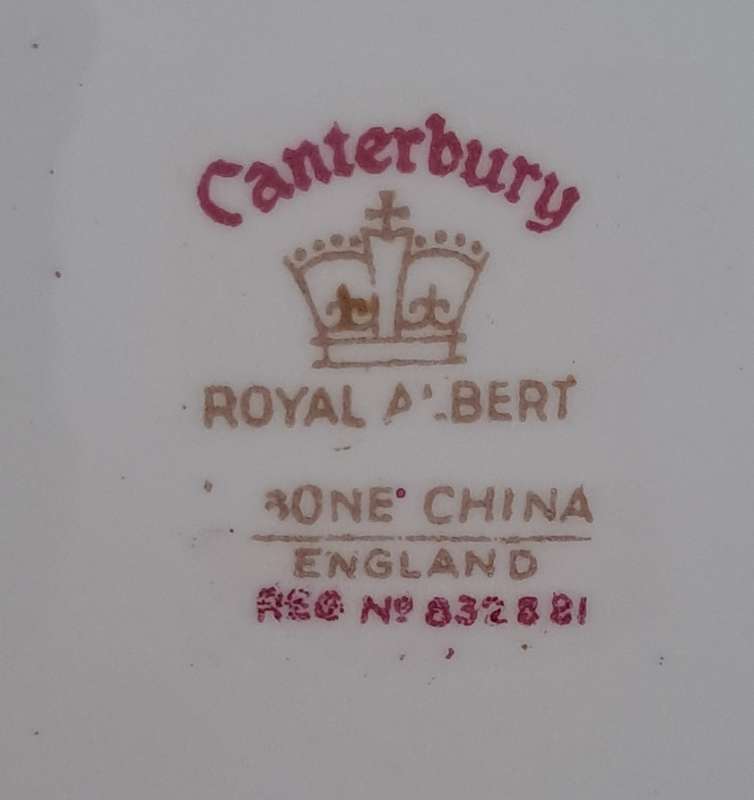 Royal Albert Large Teapot - Canterbury