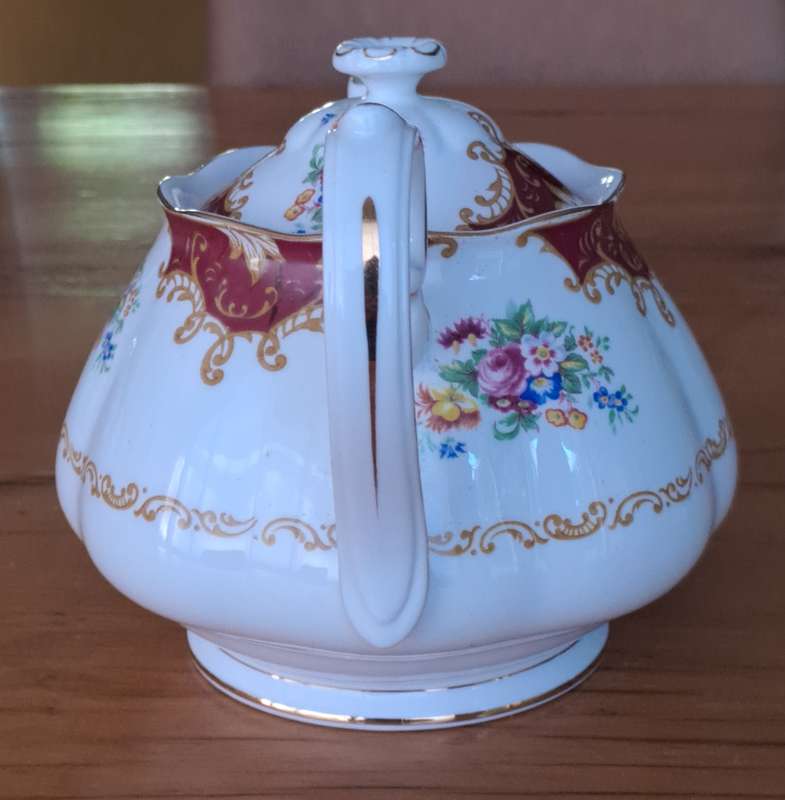 Royal Albert Large Teapot - Canterbury