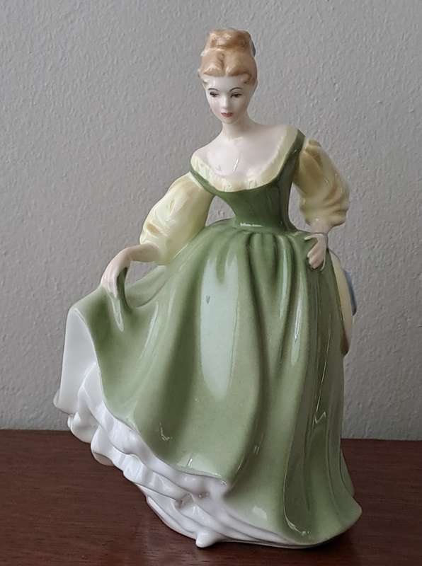 Royal Doulton Figurine 'My Fair Lady' HN2193