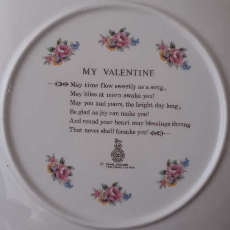 Royal Doulton Plate 'Valentine's Day 1979'