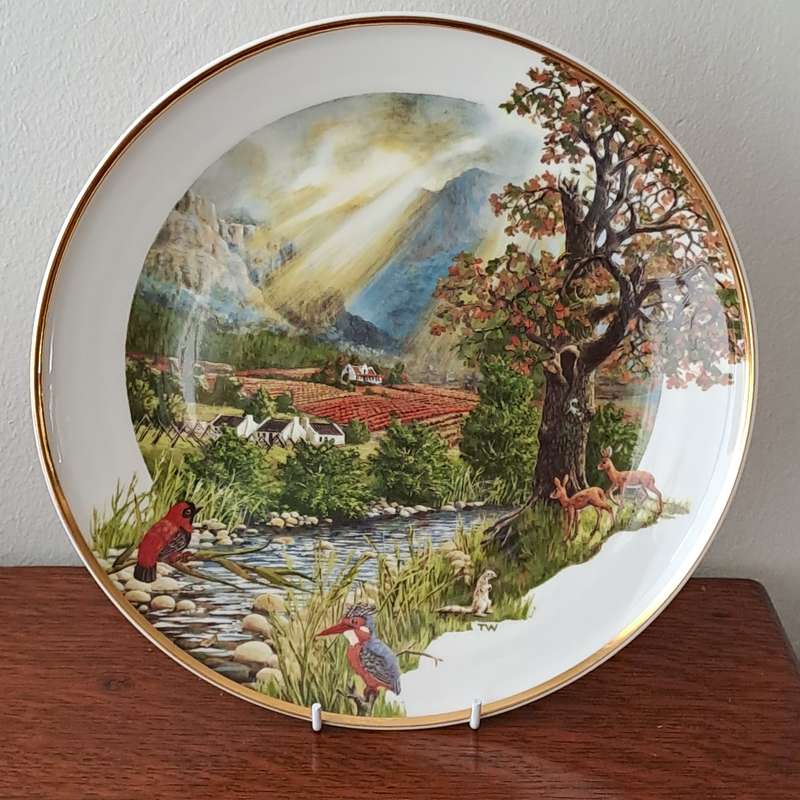 Heritage Collection 'Autumn Vineyards' Plate