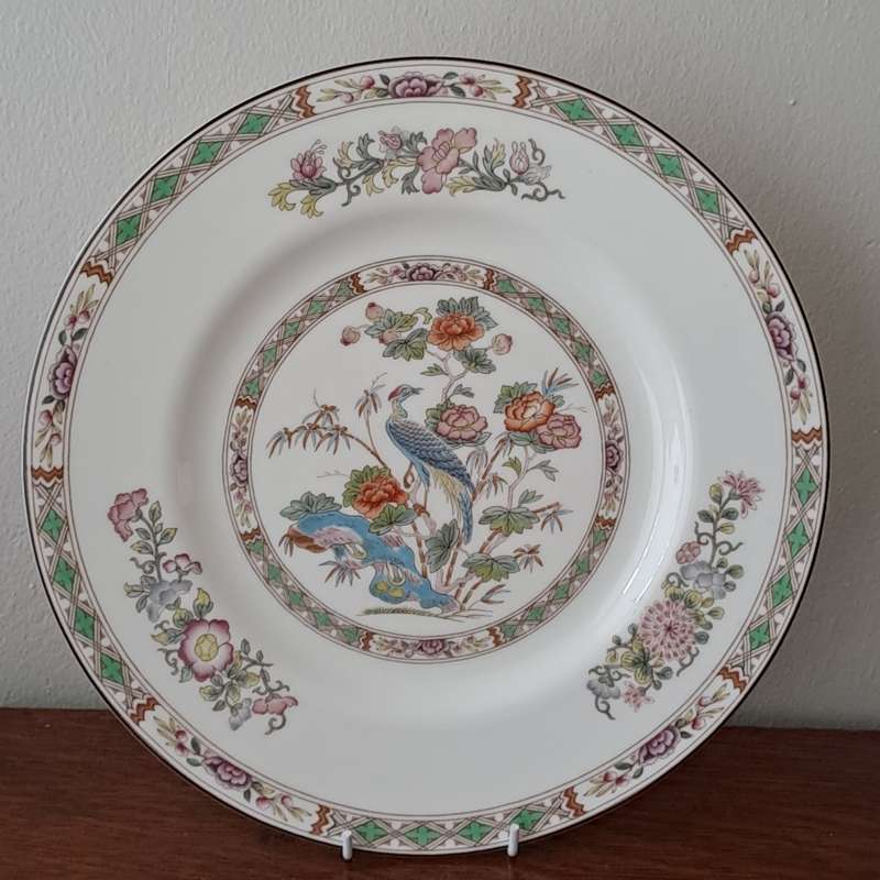 Wedgwood 'Kutani Crane' Plate