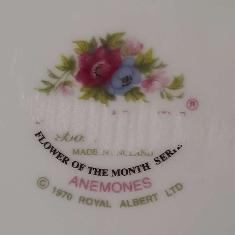 Royal Albert Flower Of the Month Plate 'March'