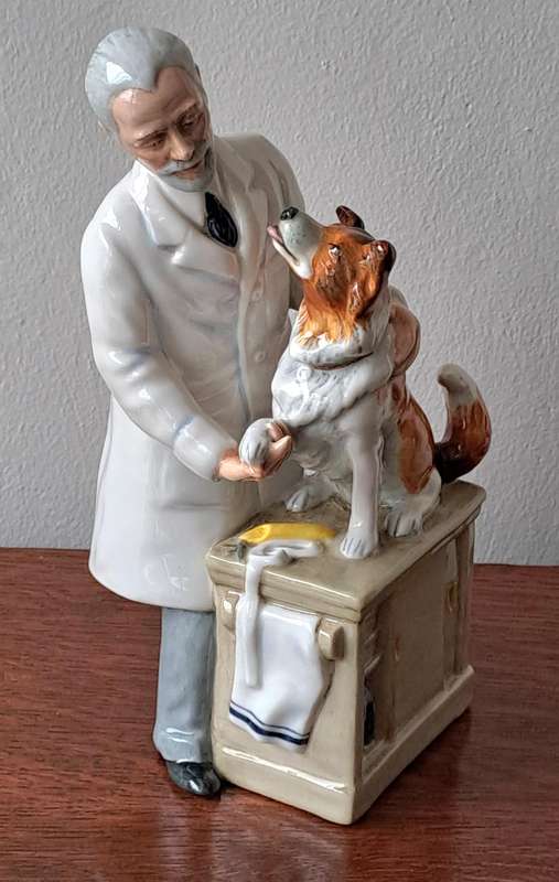 Royal Doulton 'Thanks Doc' HN2731