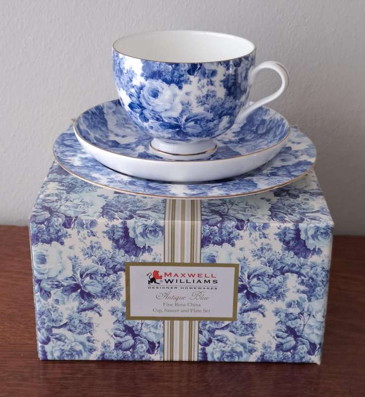 Maxwell Williams 'Antique Blue' Trio