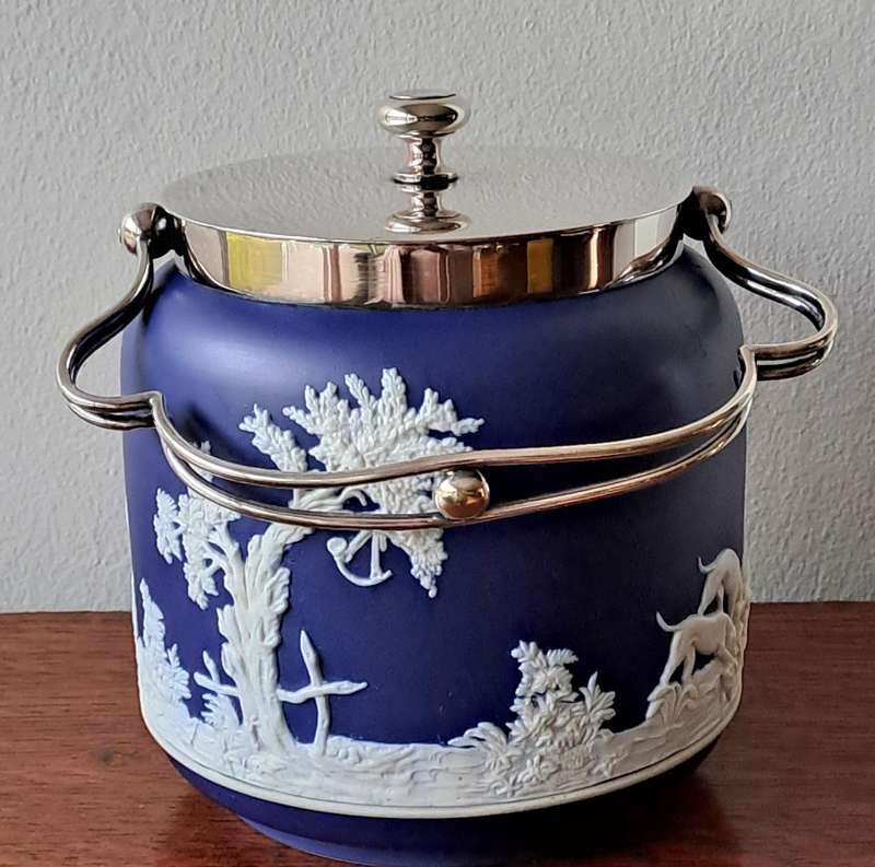 Tunstall Adams Jasperware Biscuit Barrel