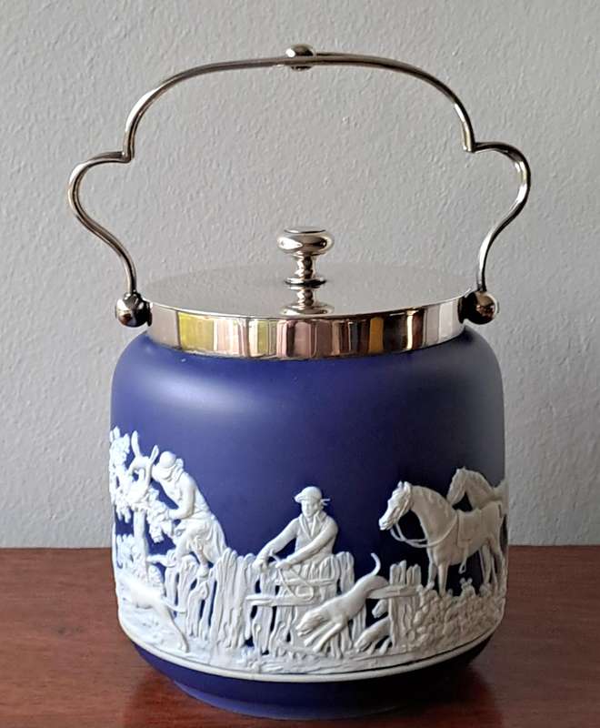Tunstall Adams Jasperware Biscuit Barrel