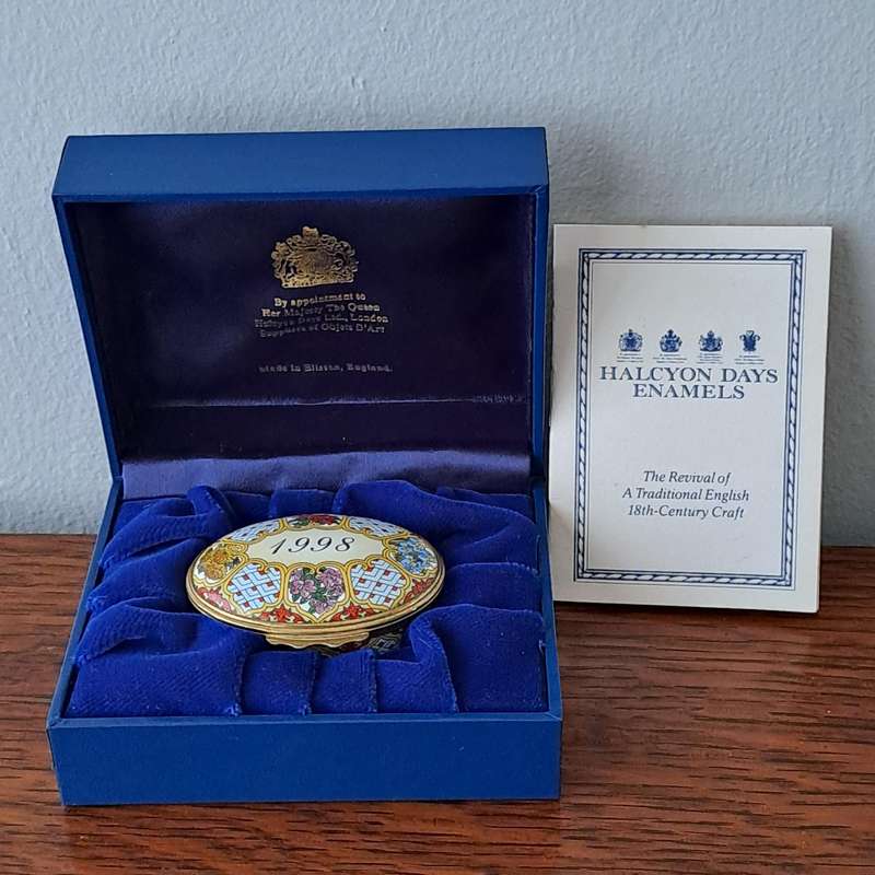 Halcyon Days Enamels Trinket Box 'A Year To Remember 1998'