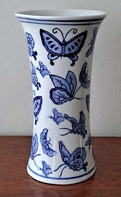 Genuine Ming Blue Butterfly Vase