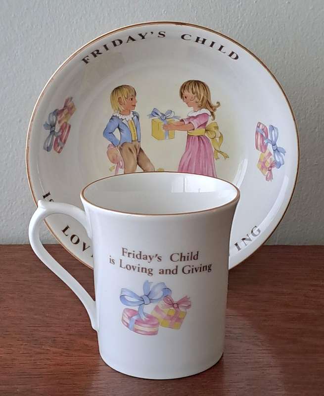 Queens 'Friday's Child' Breakfast Set