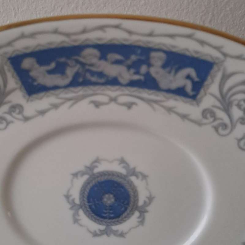 Coalport 'Revelry' Gravy Boat on Stand