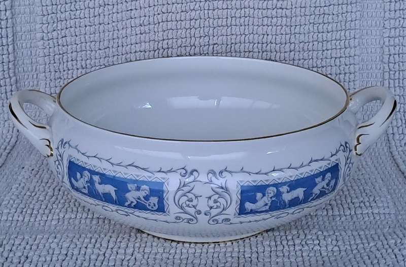 Coalport 'Revelry' Vegetable Server