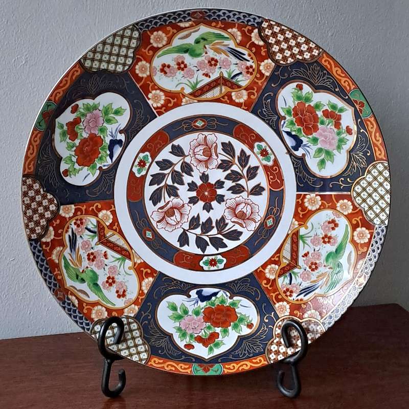 Exquisite Oriental Charger