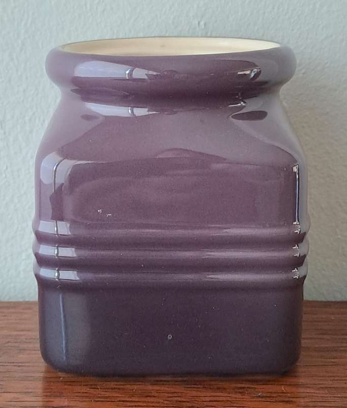 Le Creuset Jar