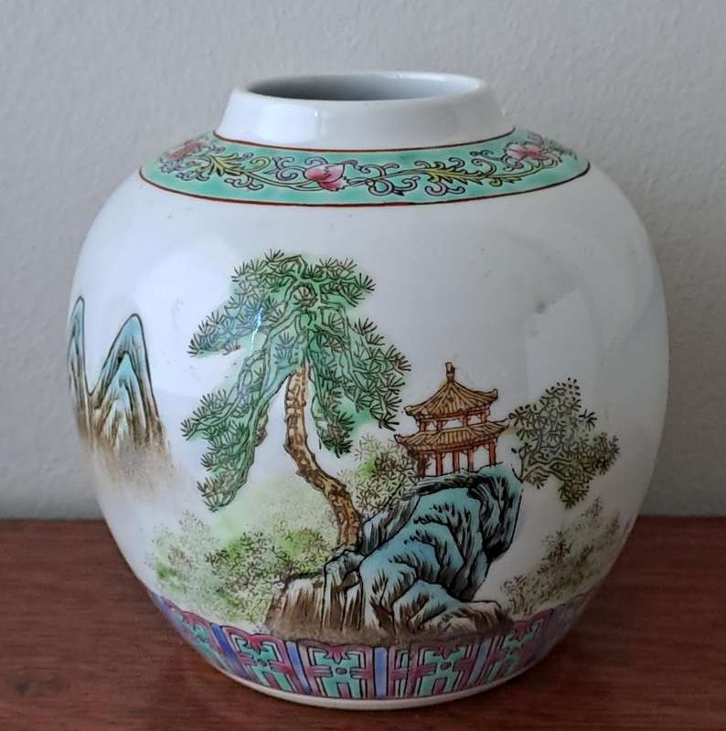 Chinese Ginger Jar sans Lid