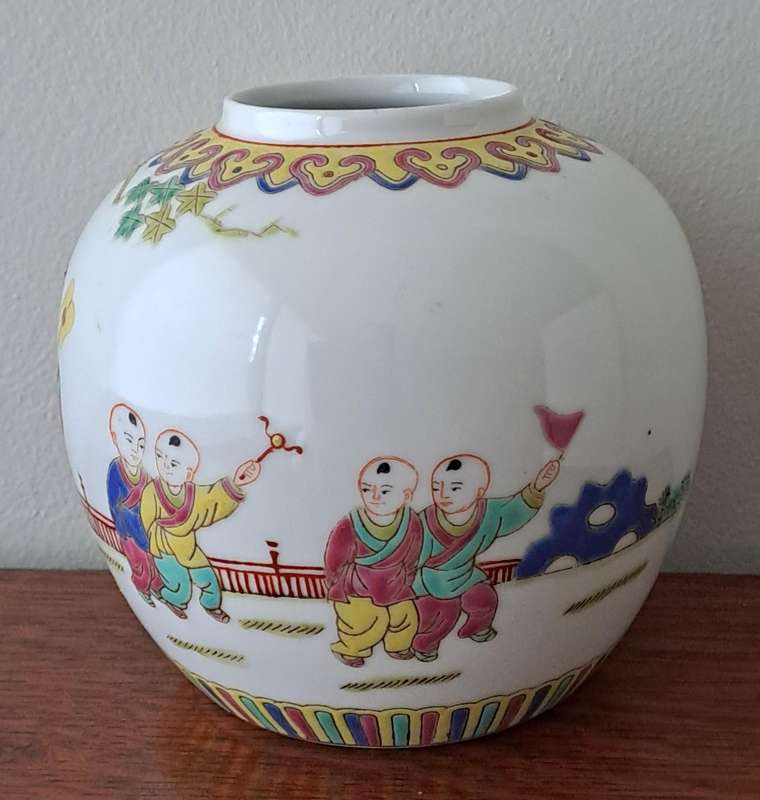 Chinese Ginger Jar sans Lid