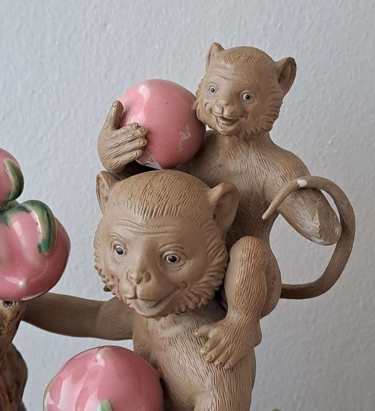 Chinese Heaven Monkey - Treasure Foshan Ceramics