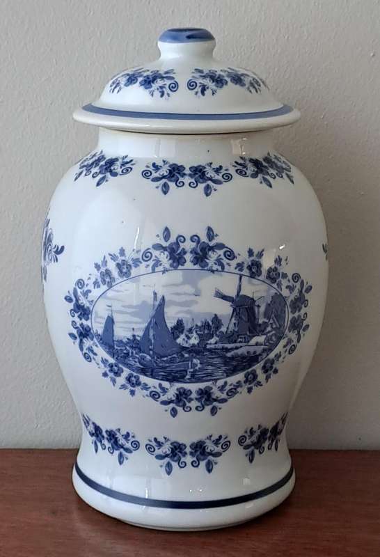 Delft Ginger Jar