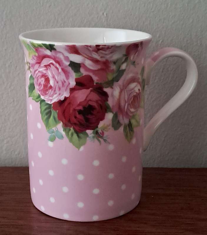 Maxwell Williams Mug 'Blooming Spots'