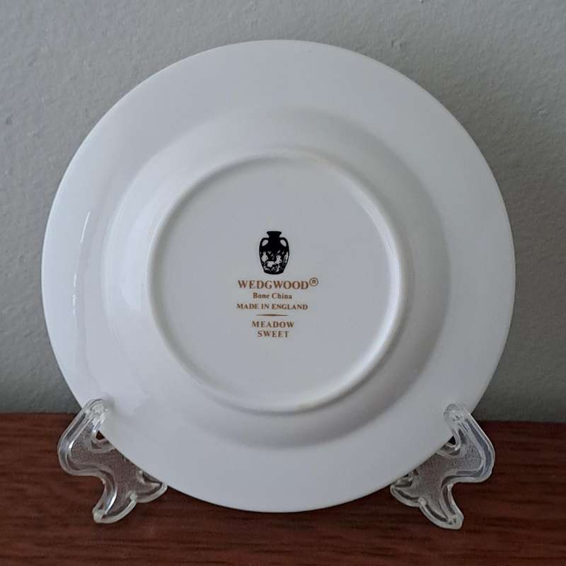 Wedgwood Ashtray 'Meadow Sweet' - boxed