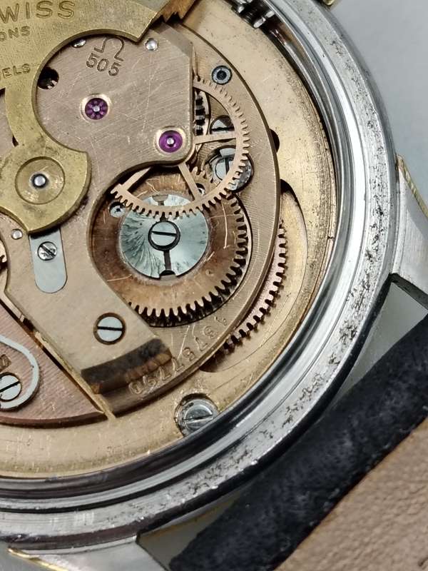 Omega Constellation piepan WORKING 33mm ex crown 43mm lug to lug