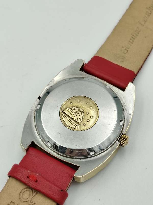 Omega Constellation F300 wrist watch 37mm