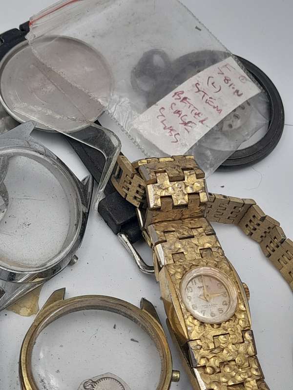 Watch parts for steampunk/repairs