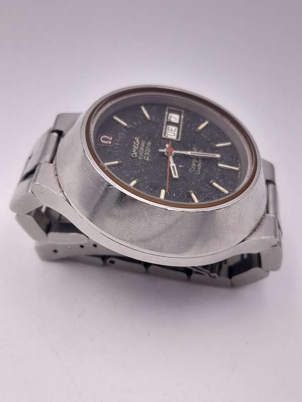 Omega F300 cone watch WORKING 40mm ex crown 46mm lug to lug