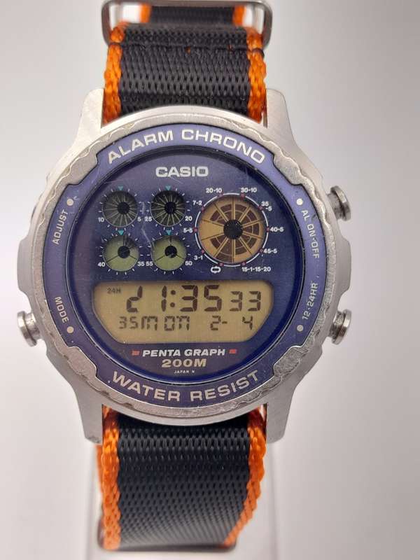 Casio DW7200 WORKING 41mm ex crown 44mm lug to lug