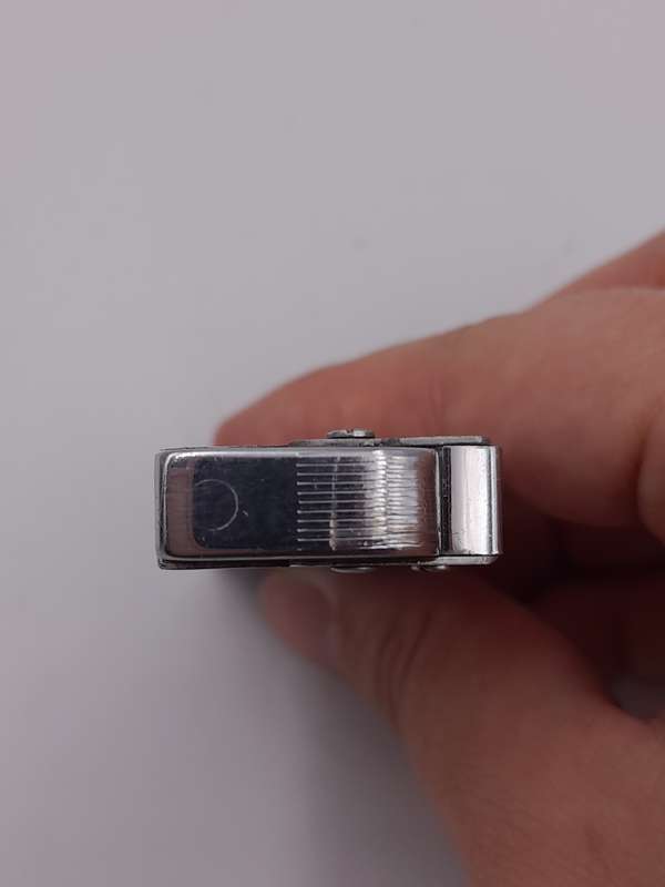 Vintage FAB Suisse Made in Switzerland lighter