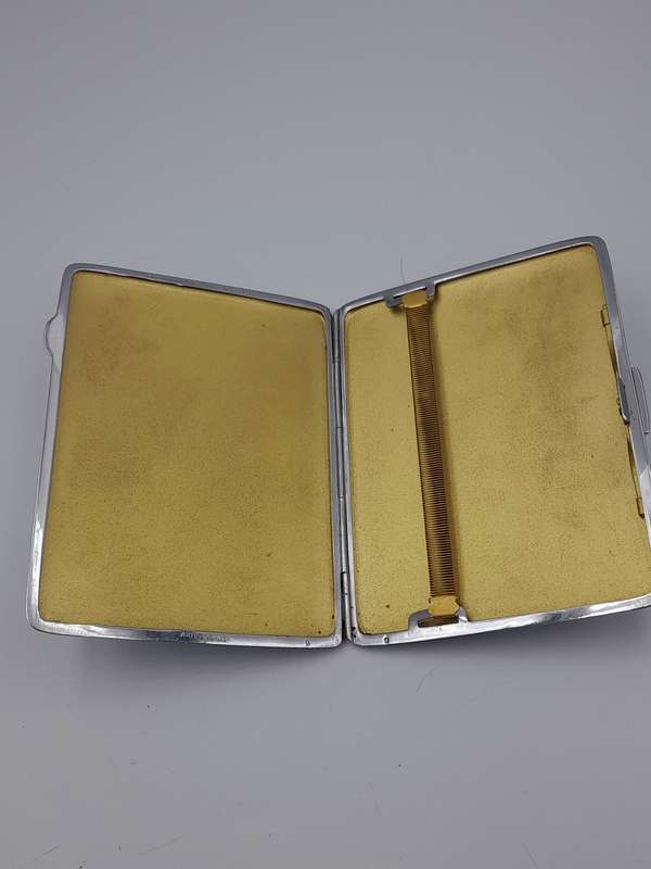 Vintage Chronium plated Aristo cat case Made in England