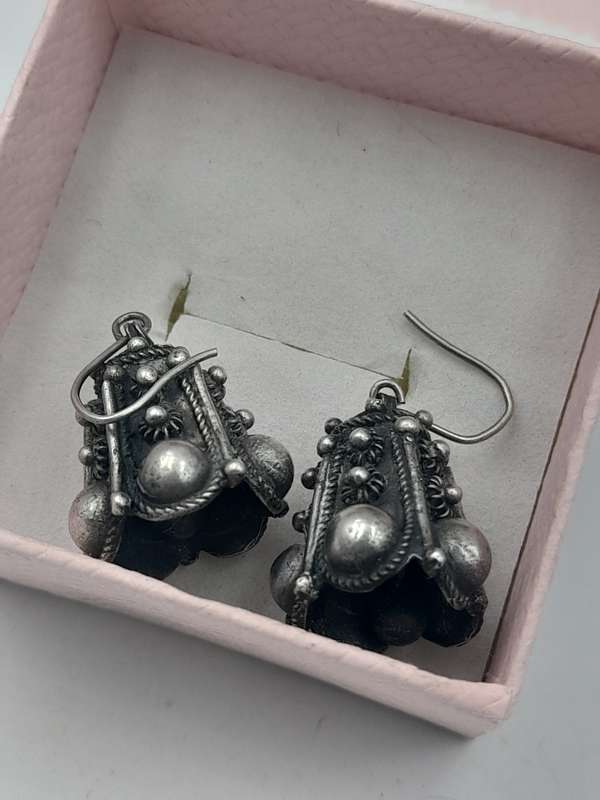 Antique hook in bell earrings sterling silver length: 17mm width: 13mm