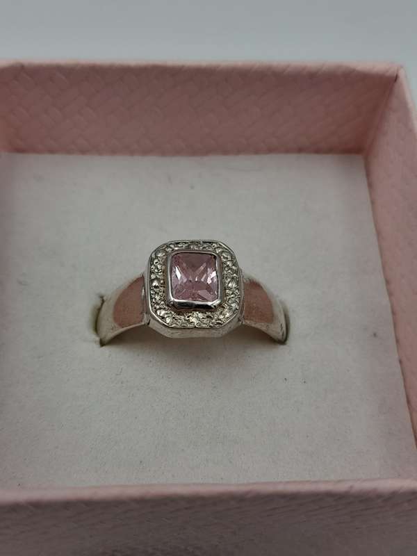 Sterling silver ladies rings Size: U