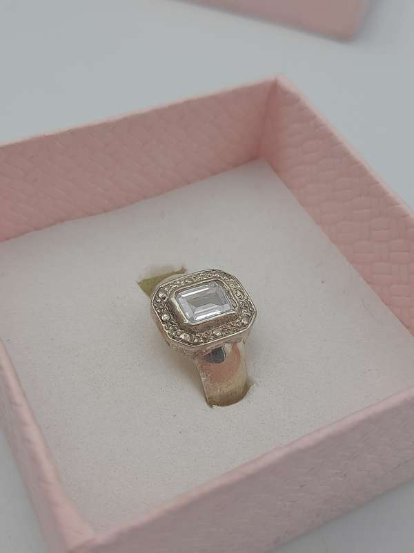 Sterling silver ladies rings Size: O