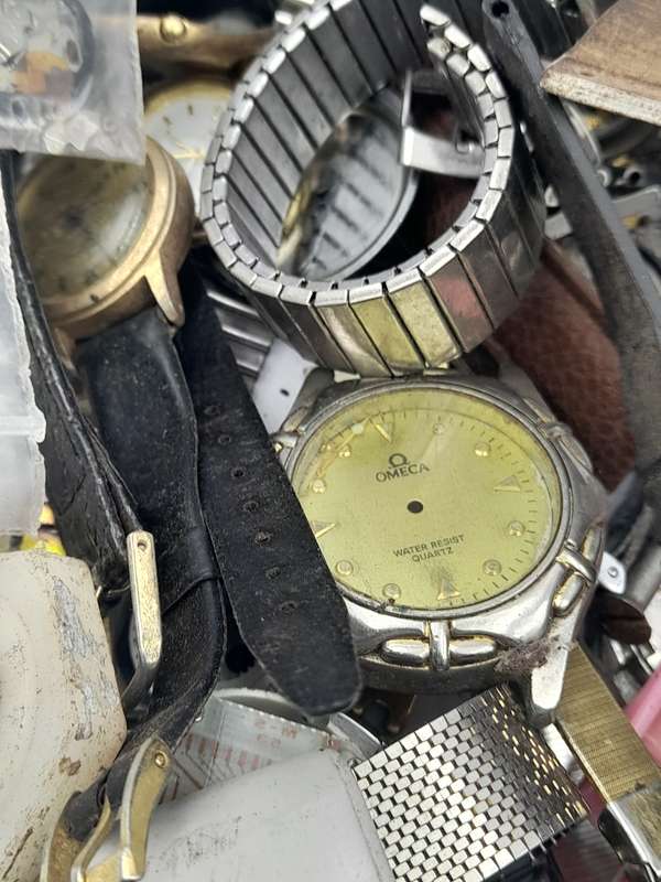 Watch parts for steampunk/repairs