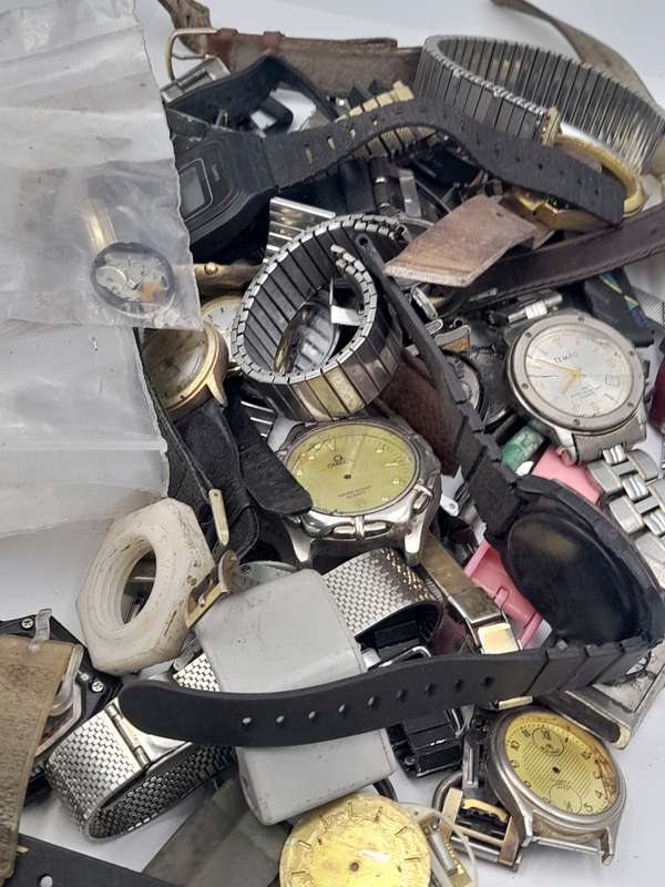 Watch parts for steampunk/repairs