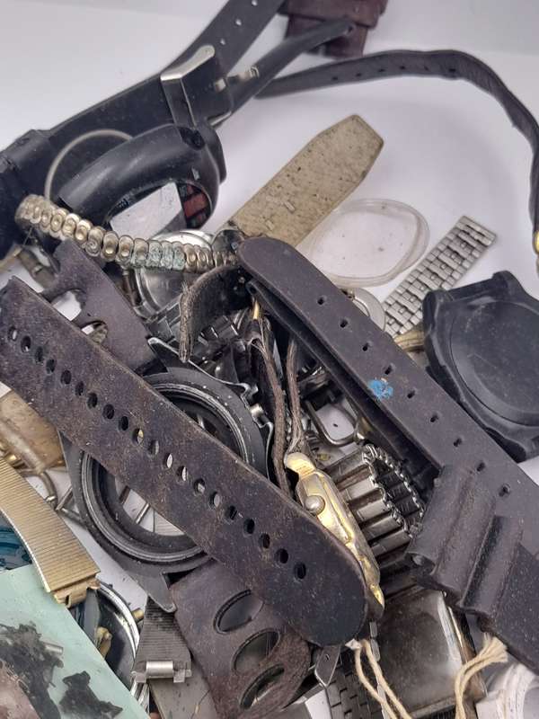 Watch parts for steampunk/repairs