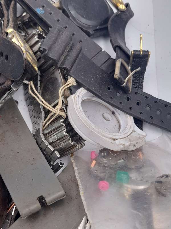 Watch parts for steampunk/repairs