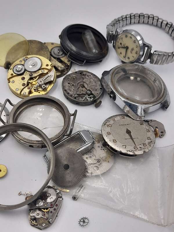 Watch parts for steampunk/repairs
