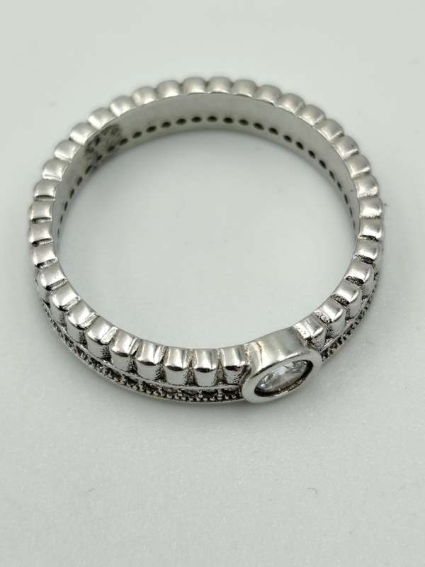 Sterling silver ladies ring Size: O.5