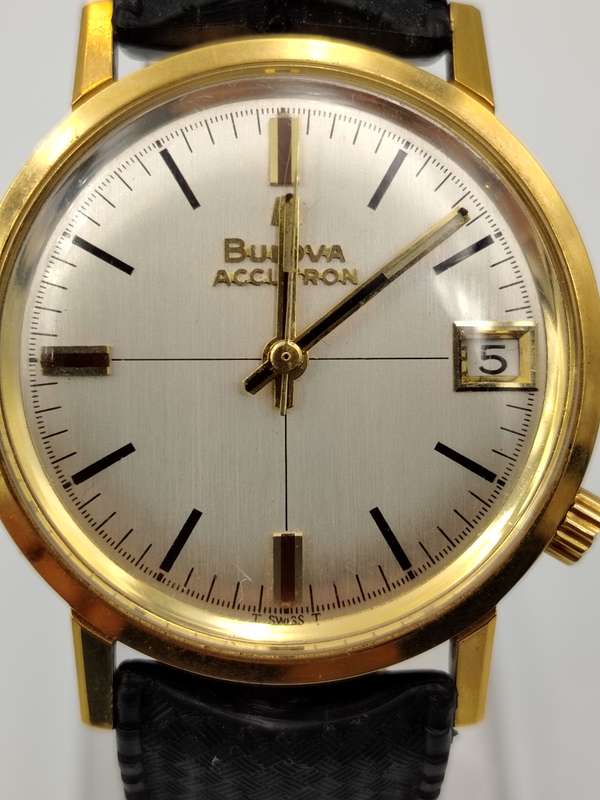 Bulova accutron from 1974 34mm ex crown