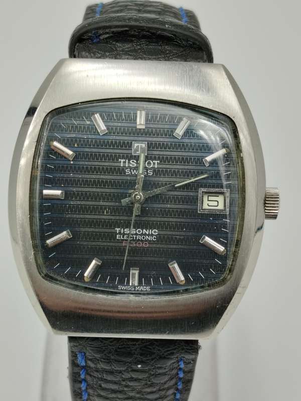 Rare Tissot tissonic F300 39mm ex crown