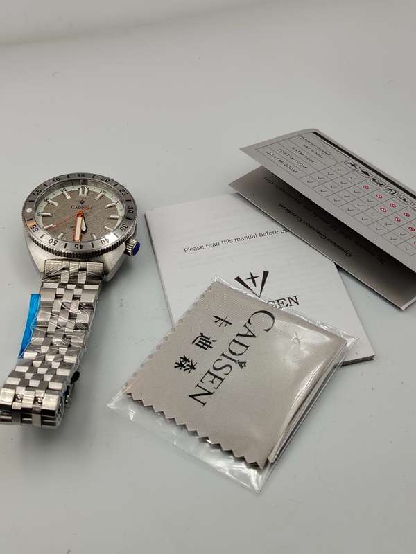 Cadisen wrist watch