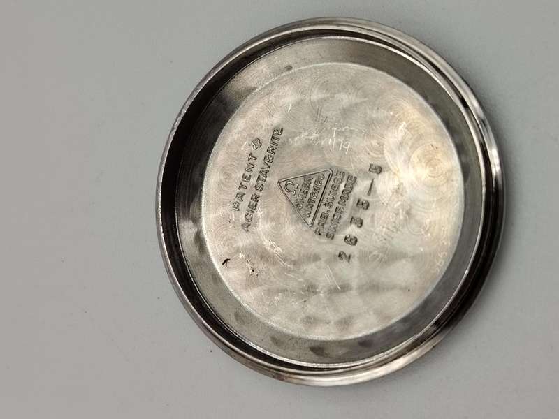 Omega bumper movement REF 2635/5 32mm ex crown