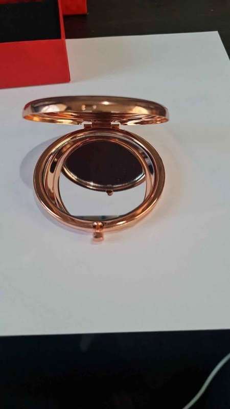 Compact Folding Mirror